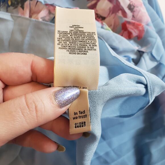 Ted Baker Harrpa Raspberry Ripple Print Pleated Skirt Ted 4 Womens 10 - Picture 9 of 11